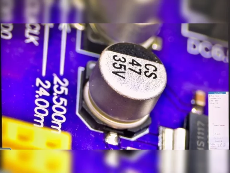 4K autofocus focus stacking microscope producing extended depth of field for PCB inspection